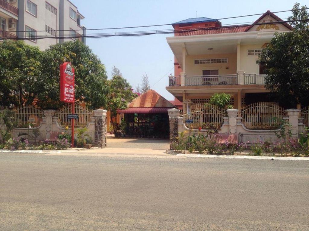 Ta Eng Guesthouse กำปอต ภายนอก รูปภาพ